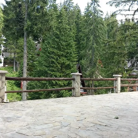 Vikendica Vucko, *
